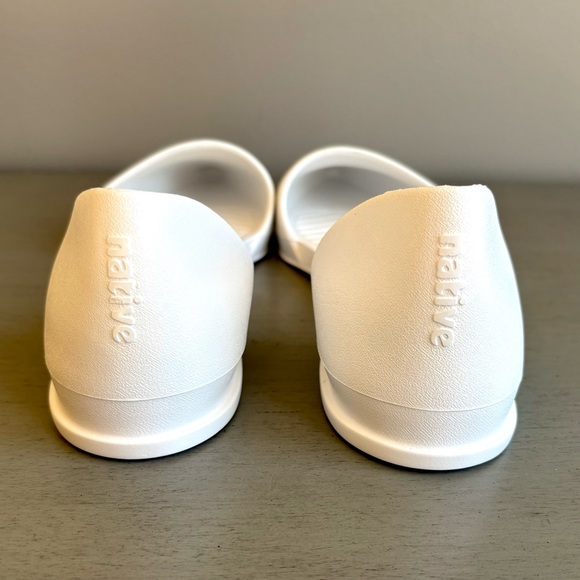 Native Audrey Shell White D-Orsays Women 9 Pointed Toe Flats Shoes Business - Picture 7 of 14